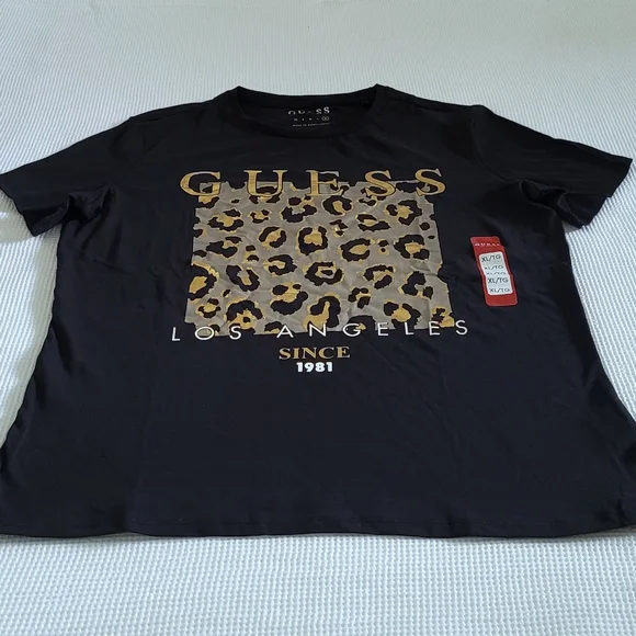 Guess❓Black🖤 Leopard🐆 Print Graphic Tee👕 - NWT - Picture 9 of 10